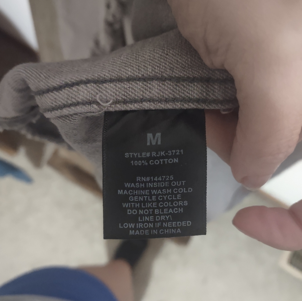 Distressed jacket - Picture 3 of 4